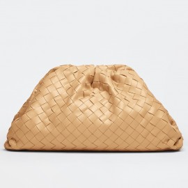 Bottega Veneta Large Pouch Clutch Bag In Beige Intrecciato Lambskin