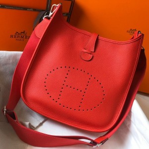 Hermes Evelyne III 29 Bag in Red Clemence Leather
